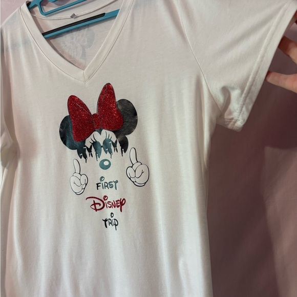 Disney White Shirt with Minnie Mouse Design - Picture 4 of 5